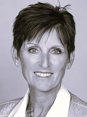 Photo of Dawn Sauer