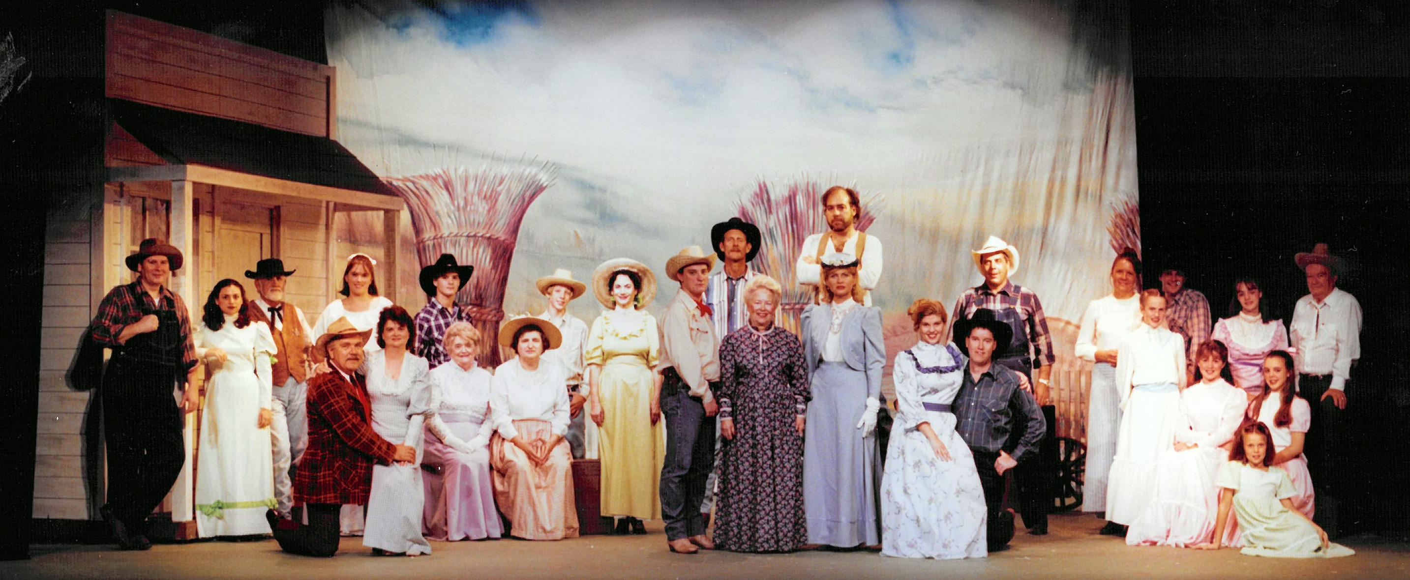 Cast photo for Oklahoma